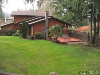Photo 3: 2545 Toth Pl in VICTORIA: La Mill Hill House for sale (Langford)  : MLS®# 521798