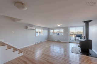 Photo 3: 102 West Dover Road in West Dover: 40-Timberlea, Prospect, St. Marg Residential for sale (Halifax-Dartmouth)  : MLS®# 202303204