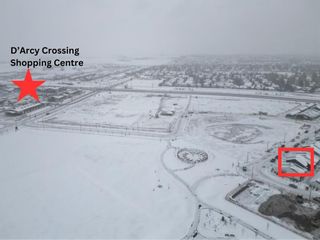 Photo 3: 45 Larkspur Bend: Okotoks Row/Townhouse for sale : MLS®# A2069445