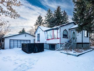 Photo 2: 2521 Dogwood Crescent SE in Calgary: Southview Detached for sale : MLS®# A2015058