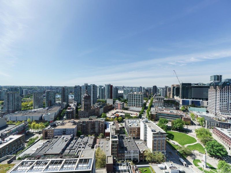FEATURED LISTING: 3309 - 128 CORDOVA Street West Vancouver