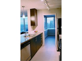Photo 14: 2002 688 ABBOTT Street in Vancouver: Downtown VW Condo for sale in "FIRENZE TOWER 2" (Vancouver West)  : MLS®# V1041462