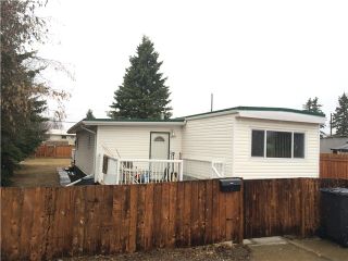Photo 1: 8916 77TH Street in Fort St. John: Fort St. John - City SE Manufactured Home for sale in "AENNOFIELD" (Fort St. John (Zone 60))  : MLS®# N244157