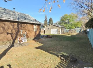 Photo 2: 428 F Avenue South in Saskatoon: Riversdale Residential for sale : MLS®# SK952231