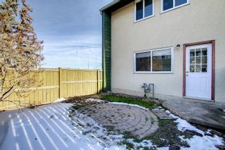 Photo 38: 722 ABBOTTSFIELD Road in Edmonton: Zone 23 Townhouse for sale : MLS®# E4271030