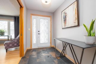 Photo 3: 20 Whidden Gate in Winnipeg: Linden Woods Residential for sale (1M)  : MLS®# 202225990