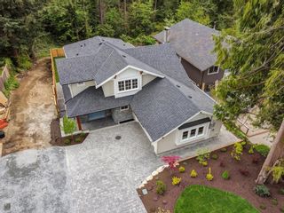 Photo 34: 1575 KILMER Road in North Vancouver: Lynn Valley House for sale : MLS®# R2860948