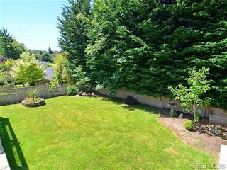 Photo 18: 3156 Mars St in VICTORIA: Vi Mayfair House for sale (Victoria)  : MLS®# 650877