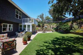 Photo 4: PACIFIC BEACH House for sale : 4 bedrooms : 5255 Edgeworth in San Diego