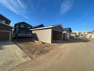 Photo 2: 153 Coniker Crescent: Fort McMurray Detached for sale : MLS®# A2049956