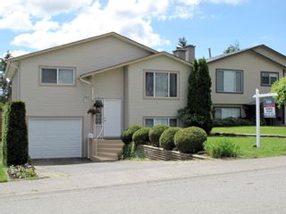 Photo 1: 2856 WOODLAND Drive in Langley: Willoughby Heights House for sale in "LANGLEY MEADOWS" : MLS®# F1014677