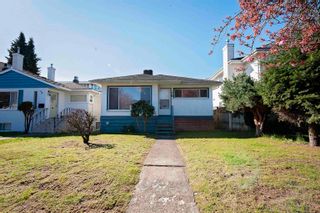 Photo 1: 76 W 63RD Avenue in Vancouver: Marpole House for sale (Vancouver West)  : MLS®# R2676486
