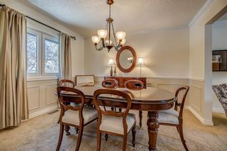 Photo 8: 627 Willoughby Crescent SE in Calgary: Willow Park Detached for sale : MLS®# A1077885