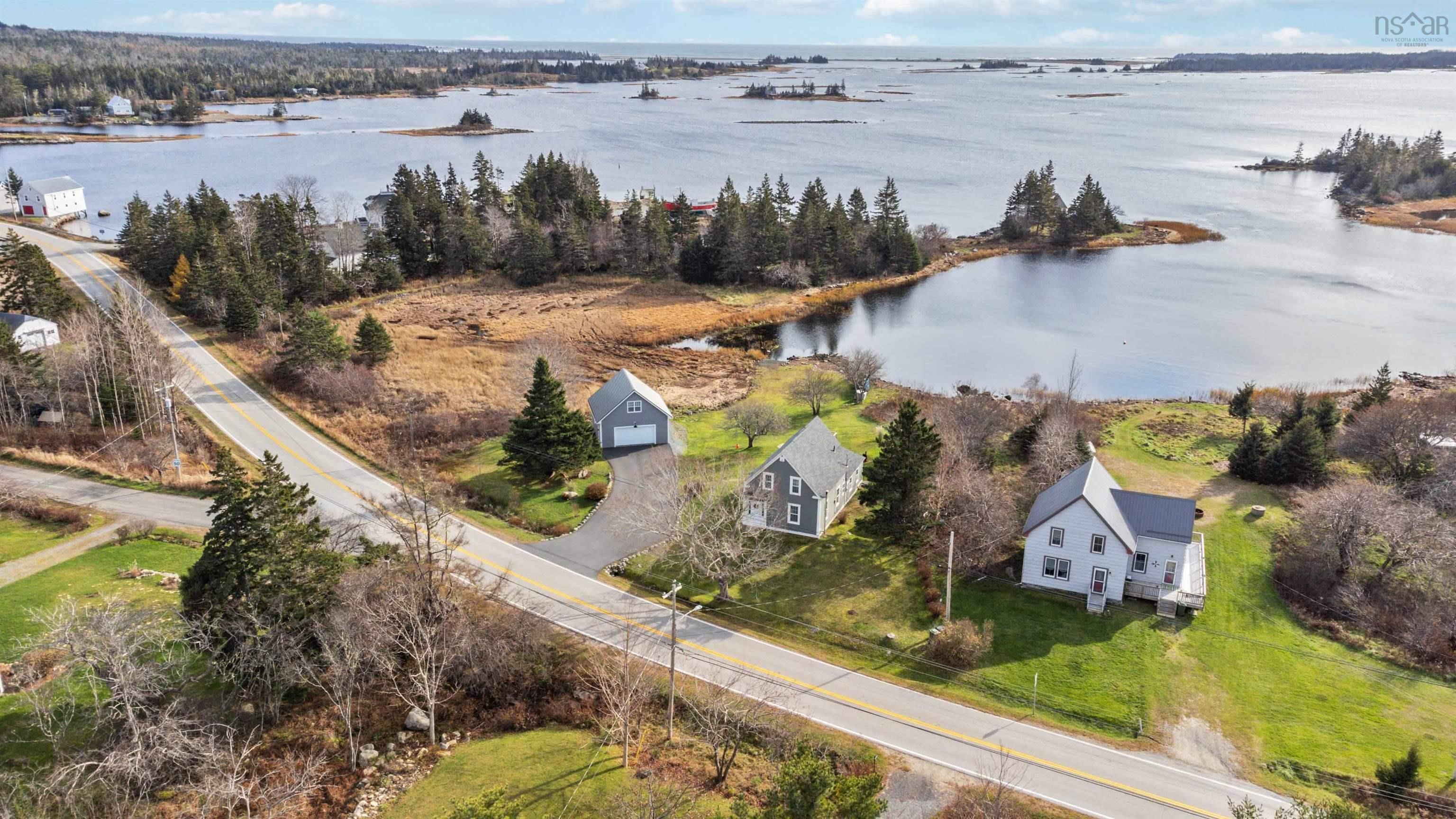 Main Photo: 8837 Highway 331 in Voglers Cove: 405-Lunenburg County Residential for sale (South Shore)  : MLS®# 202401245