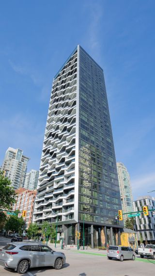 Photo 4: 501 889 PACIFIC Street in Vancouver: Downtown VW Condo for sale (Vancouver West)  : MLS®# R2879099