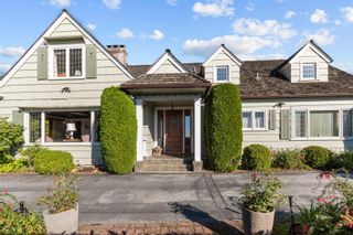Photo 2: 3870 LONSDALE Avenue in North Vancouver: Upper Lonsdale House for sale : MLS®# R2870221