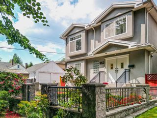 Main Photo: 2441 E 6TH Avenue in Vancouver: Renfrew VE House for sale (Vancouver East)  : MLS®# R2782990