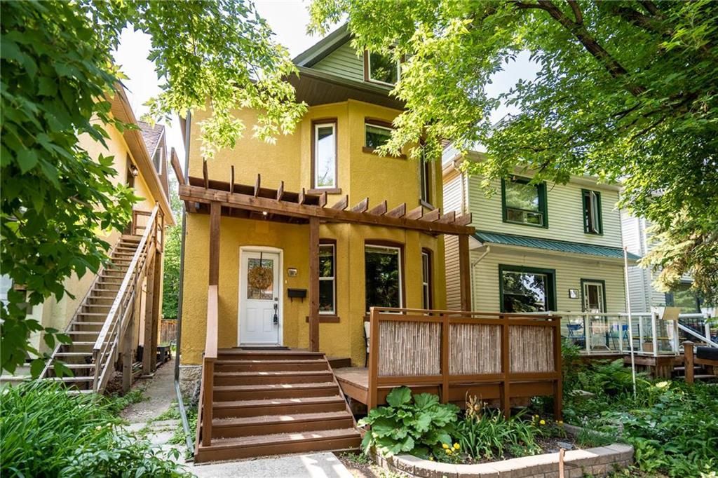 Main Photo: 66 Walnut Street in Winnipeg: Wolseley House for sale (5B)  : MLS®# 202312883