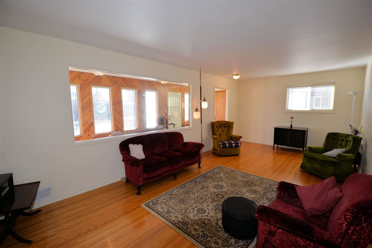 Photo 5: Photos: 1141 DOUGLAS Street in Prince George: Central House for sale in "CENTRAL / CRESCENTS" (PG City Central (Zone 72))  : MLS®# R2147474