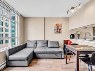 Photo 5: 606 438 SEYMOUR Street in Vancouver: Downtown VW Condo for sale in "CONFERENCE PLAZA" (Vancouver West)  : MLS®# R2789829