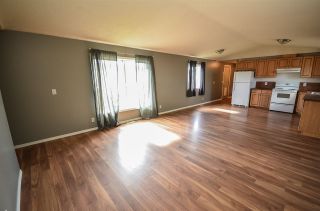 Photo 4: 10356 101 Street: Taylor Manufactured Home for sale (Fort St. John (Zone 60))  : MLS®# R2492571