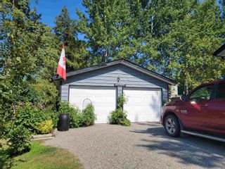 Photo 3: 2826 GOOK Road in Quesnel: Quesnel - Town House for sale in "Dragon Lake" : MLS®# R2752937
