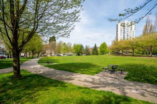 Photo 32: 214 3588 VANNESS Avenue in Vancouver: Collingwood VE Condo for sale in "EMERALD PARK PLACE" (Vancouver East)  : MLS®# R2777164