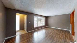 Photo 3: 968 Rae Street in Regina: Washington Park Residential for sale : MLS®# SK929317