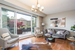 Photo 4: 1750 DUCHESS Avenue in West Vancouver: Ambleside Townhouse for sale : MLS®# R2690908