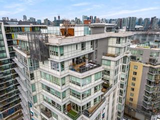 Main Photo: 1501 89 W 2ND Avenue in Vancouver: False Creek Condo for sale in "Pinnacle Living False Creek" (Vancouver West)  : MLS®# R2782326