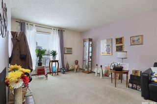 Photo 4: 205 15 Alport Crescent in Regina: Uplands Residential for sale : MLS®# SK914469
