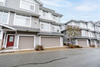 Photo 4: 141 20449 66 Avenue in Langley: Willoughby Heights Townhouse for sale : MLS®# R2858295