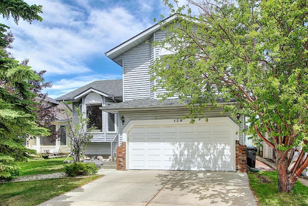 Main Photo: 120 Rivergreen Crescent SE in Calgary: Riverbend Detached for sale : MLS®# A1206073
