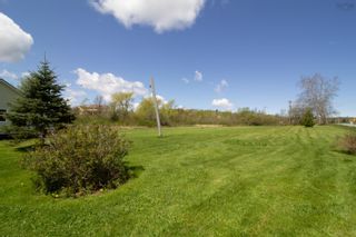 Photo 4: 1388 Bog Road in Falmouth: Hants County Residential for sale (Annapolis Valley)  : MLS®# 202309625