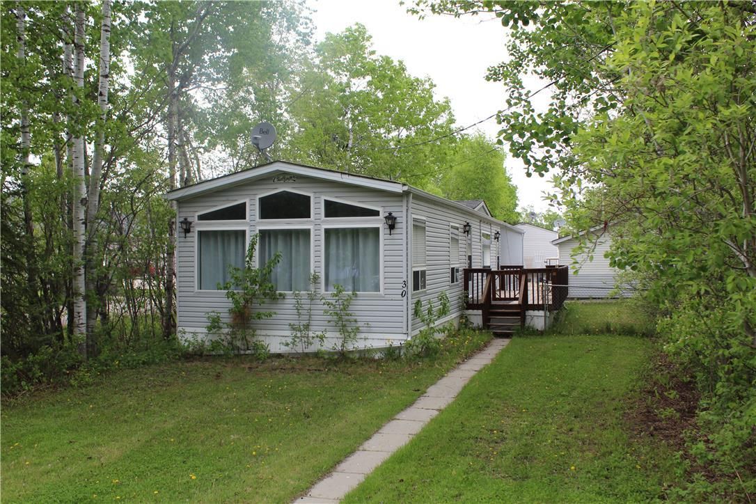 Main Photo: 30 Paradise Drive in Ste Anne: House for sale : MLS®# 202314522