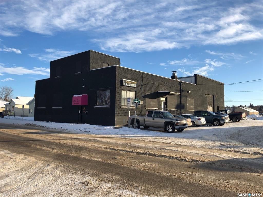 Main Photo: 301/311 13th Street East in Prince Albert: Midtown Commercial for sale : MLS®# SK926792