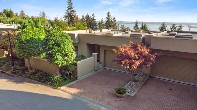 FEATURED LISTING: 3172 DEER RIDGE Drive West Vancouver