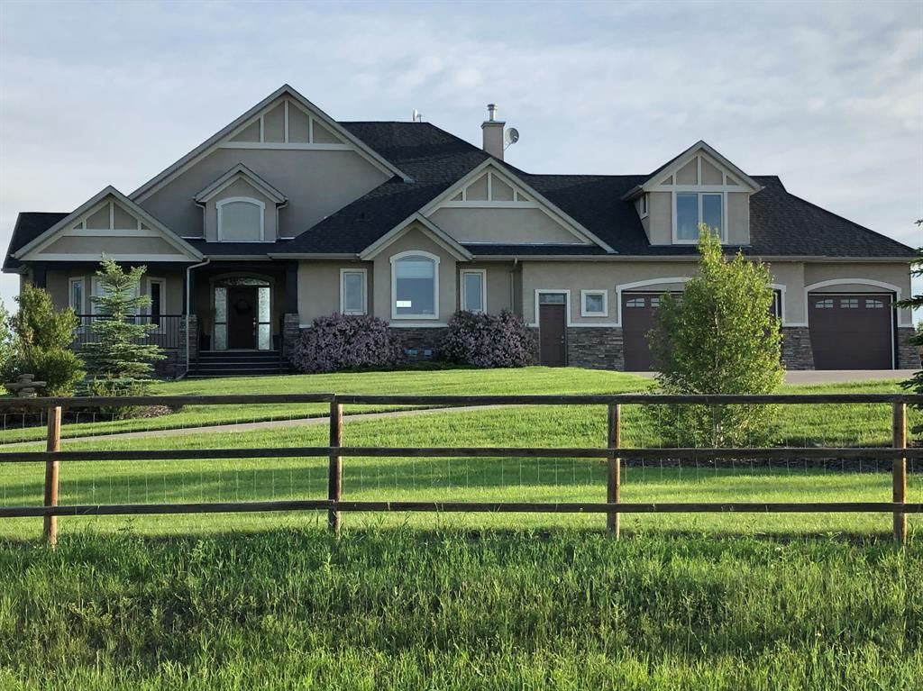 Main Photo: 10 Shannon Loop: Rural Foothills County Detached for sale : MLS®# A2035773
