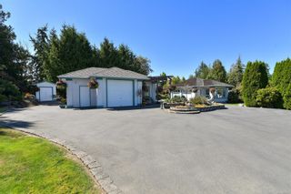 Photo 4: 11096 Greenpark Dr in North Saanich: NS Swartz Bay House for sale : MLS®# 962279