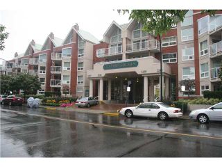 Photo 1: 207 1210 QUAYSIDE Drive in New Westminster: Quay Condo for sale in "TIFFANY SHORES" : MLS®# V848264