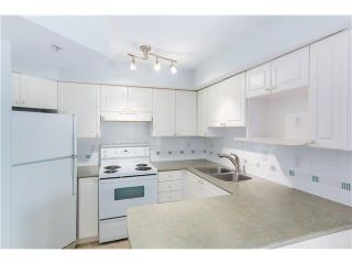 Photo 4: 415 214 ELEVENTH Street in New Westminster: Uptown NW Condo for sale in "DISCOVERY REACH" : MLS®# V1082545