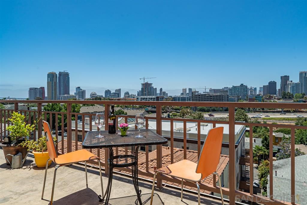 Main Photo: DOWNTOWN Condo for sale : 2 bedrooms : 1150 21St St #26 in San Diego