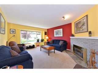 Photo 8: 4806 Sunnygrove Pl in VICTORIA: SE Sunnymead House for sale (Saanich East)  : MLS®# 728851