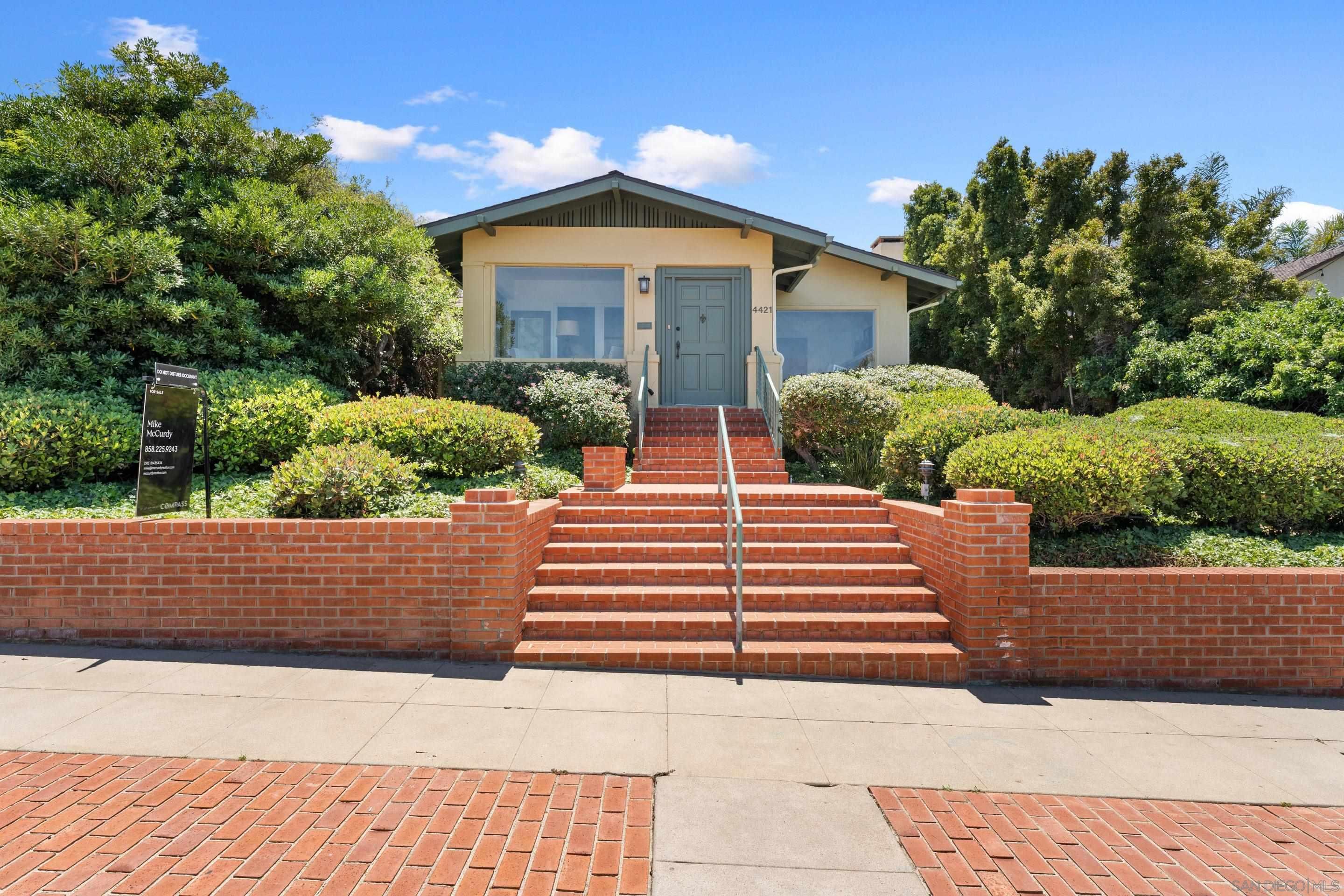 Main Photo: POINT LOMA House for sale : 3 bedrooms : 4421 Del Monte Ave in San Diego