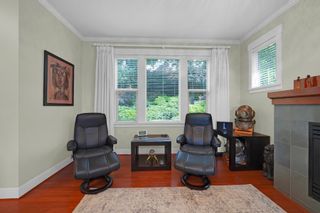Photo 9: 247 E QUEENS Road in North Vancouver: Upper Lonsdale Townhouse for sale in "QUEENS COURT" : MLS®# R2701837