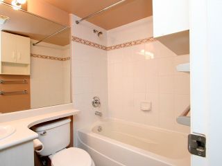 Photo 9: 303 2733 CHANDLERY Place in Vancouver: Fraserview VE Condo for sale (Vancouver East)  : MLS®# V1000744