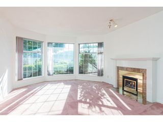 Photo 7: 5987 133 Street in Surrey: Panorama Ridge House for sale in "PANORAMA RIDGE" : MLS®# R2498073