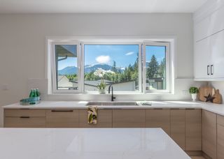 Photo 9: 9 3385 MAMQUAM Road in Squamish: University Highlands House for sale in "Legacy Ridge" : MLS®# R2710604