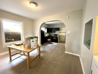 Photo 3: 690 Furby Street in Winnipeg: West End Residential for sale (5A)  : MLS®# 202307479