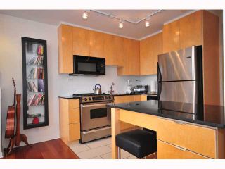 Photo 1: 1704 989 BEATTY Street in Vancouver: Downtown VW Condo for sale in "NOVA" (Vancouver West)  : MLS®# V815922